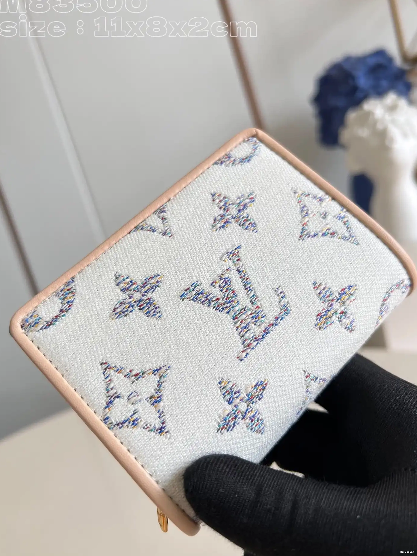 Cheap VUITTON LOUIS Lou WALLET-11.5*8.5*2.2cm 0521